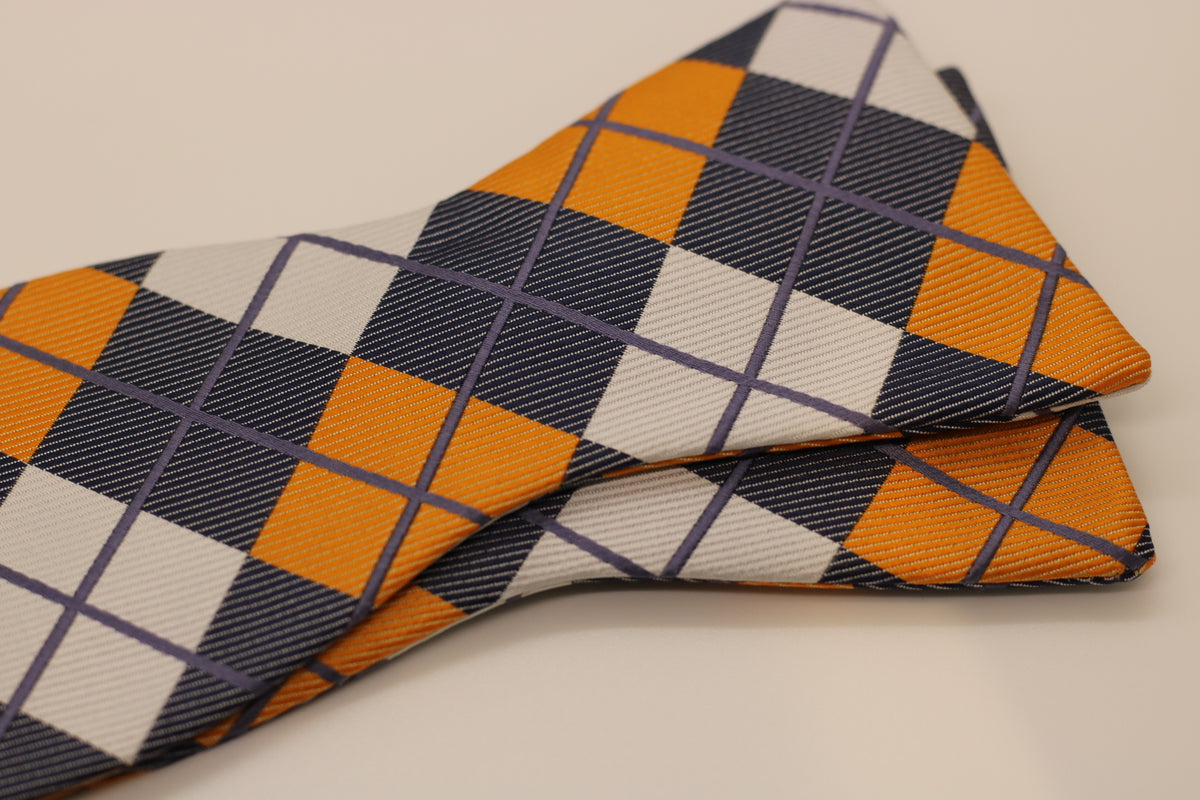 Square Patterned Bow Tie